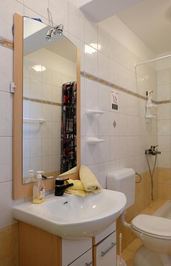 Apartman Precca Supetarska Draga Eksteriør billede