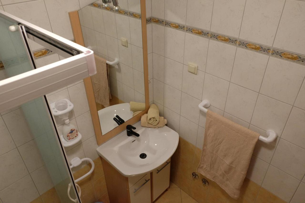 Apartman Precca Supetarska Draga Eksteriør billede