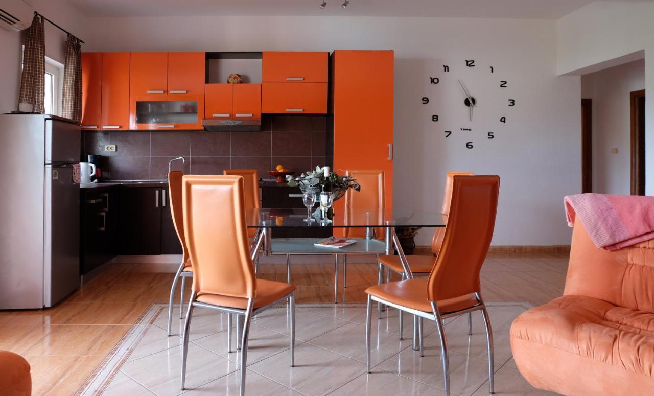 Apartman Precca Supetarska Draga Eksteriør billede