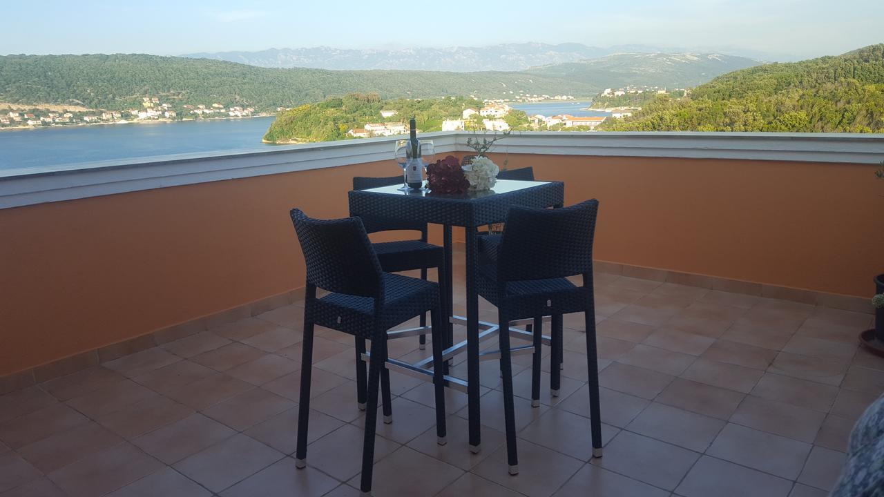 Apartman Precca Supetarska Draga Eksteriør billede