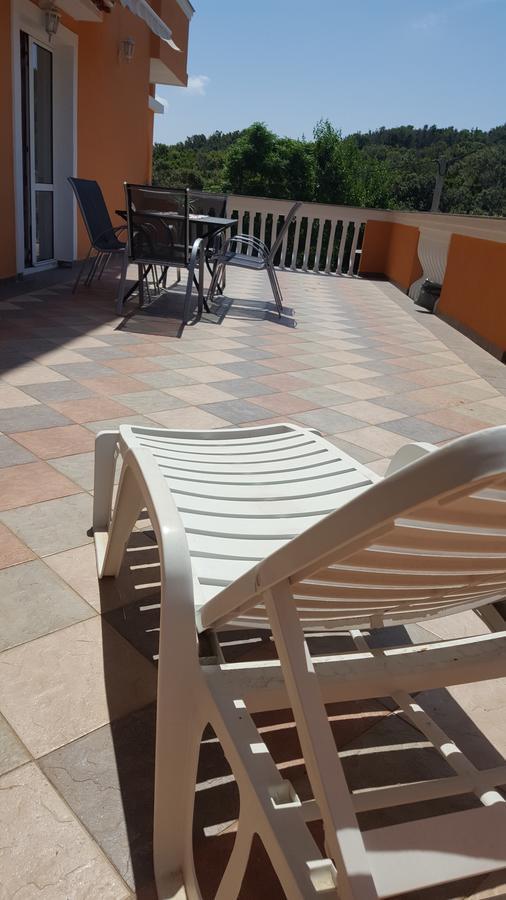 Apartman Precca Supetarska Draga Eksteriør billede